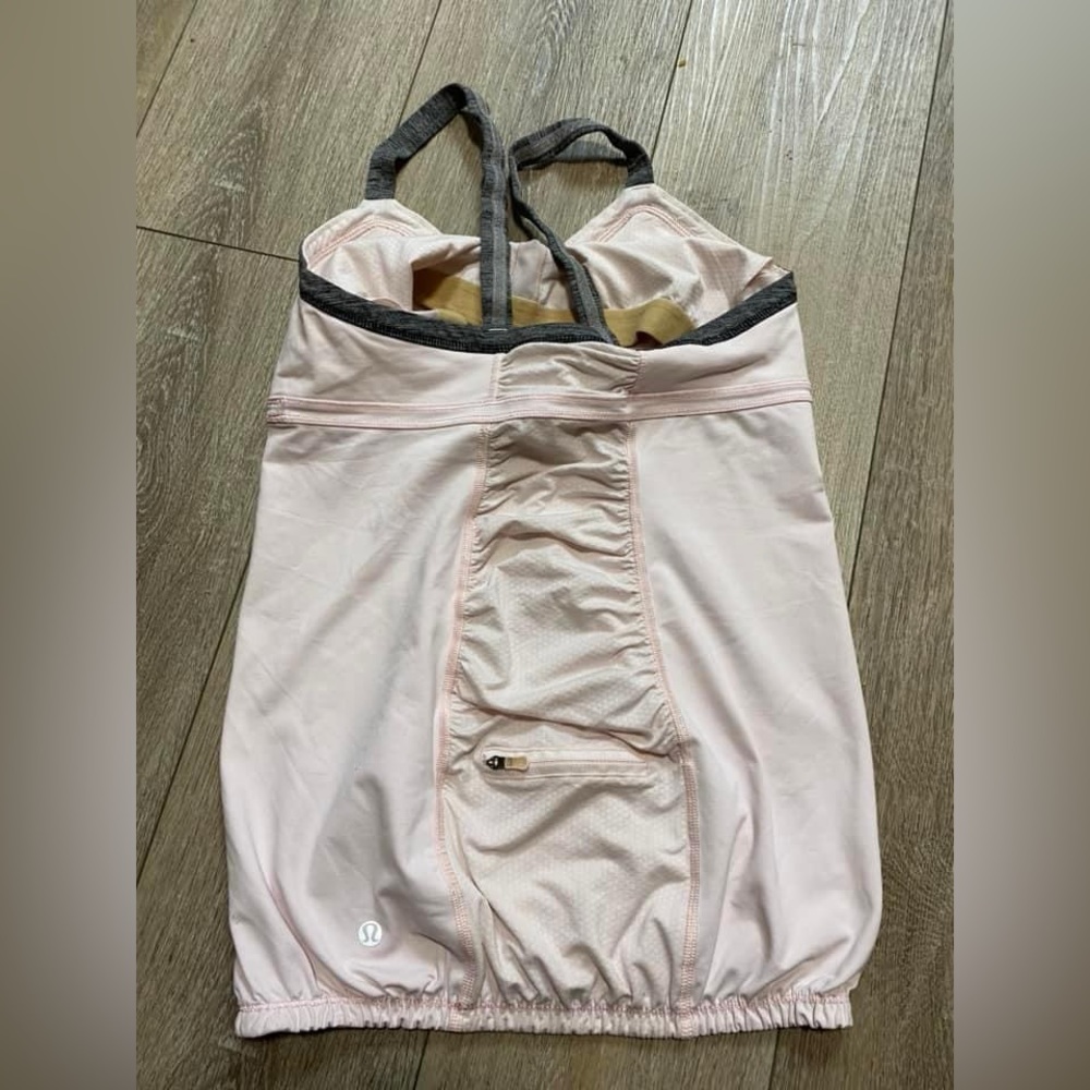 Lululemon shirt/top